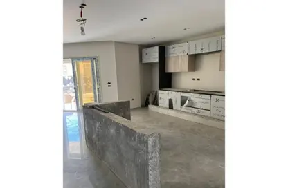 Villa - 7 Bedrooms - 7 Bathrooms for sale in Central Park - Ext North Inves Area - New Cairo City - Cairo