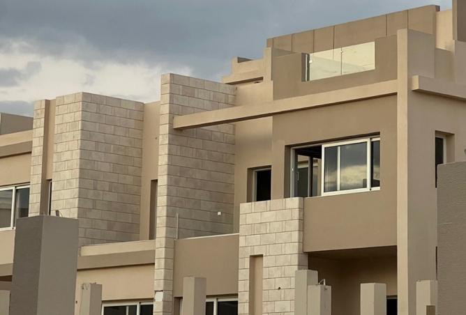 8123693 - Property Image 2