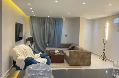 Apartment - 3 Bedrooms - 2 Bathrooms for sale in Al Andalus District - New Cairo City - Cairo