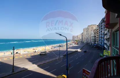 Apartment - 4 Bedrooms - 4 Bathrooms for sale in El Gaish Road - Miami - Hay Awal El Montazah - Alexandria