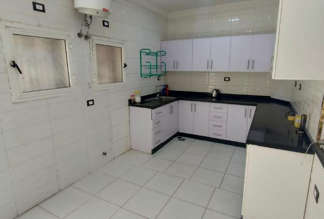 8236220 - Property Image 2