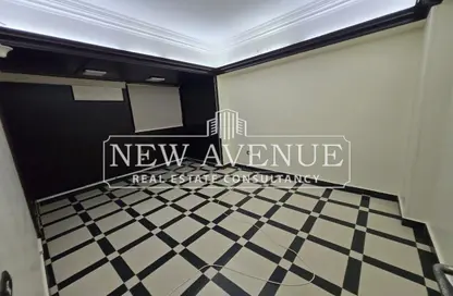 عيادة - استوديو - 1 حمام للبيع في شارع جسر السويس - النزهه الجديدة - النزهة - القاهرة