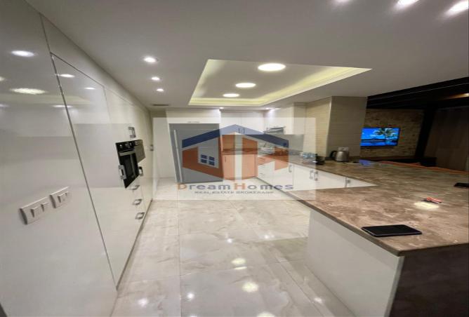 7988859 - Property Image 2