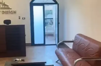 شقة - 2 غرف نوم - 1 حمام للبيع في شارع رقم 42 - الحي الخامس - التجمع الخامس - مدينة القاهرة الجديدة - القاهرة