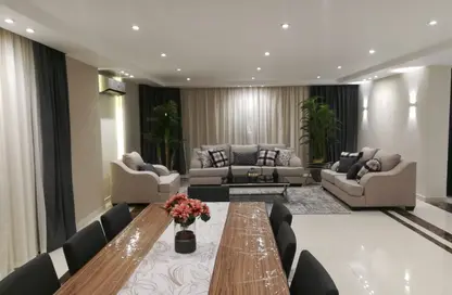 Apartment - 3 Bedrooms - 4 Bathrooms for rent in Al Mesaha St. - Dokki - Giza