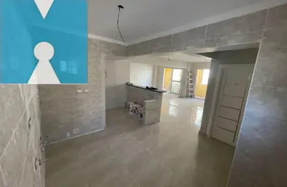 Apartment - 3 Bedrooms - 2 Bathrooms for sale in Degla Palms - Al Wahat Road - 6 October City - Giza