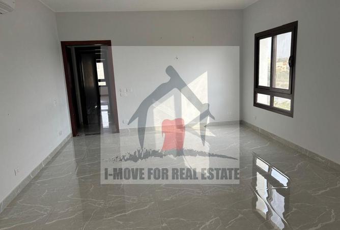 8036299 - Property Image 2