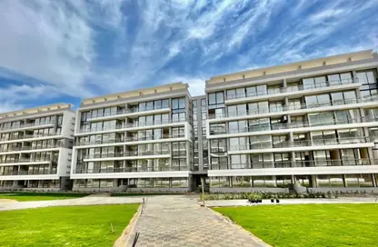 Apartment - 3 Bedrooms - 2 Bathrooms for sale in lakefront - Hadayek October - 6 October City - Giza
