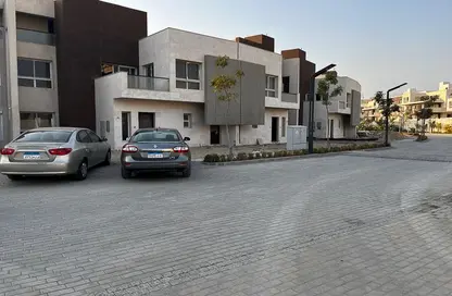 Apartment - 2 Bedrooms - 3 Bathrooms for sale in Soleya - 6 October Compounds - 6 October City - Giza