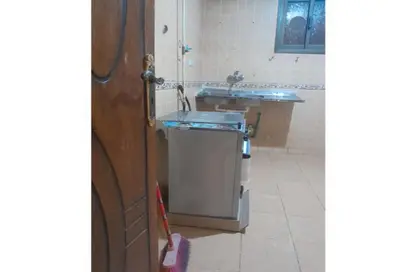 Apartment - 2 Bedrooms - 2 Bathrooms for rent in 13th Sector - Zahraa El Maadi - Hay El Maadi - Cairo