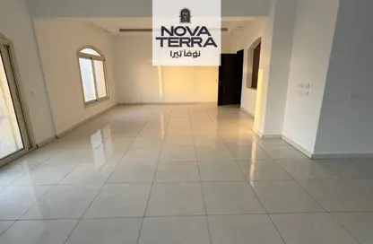 Apartment - 4 Bedrooms - 2 Bathrooms for rent in West Somid Road - West Somid - 6 October City - Giza