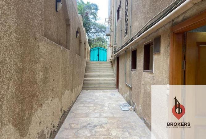 8037047 - Property Image 2