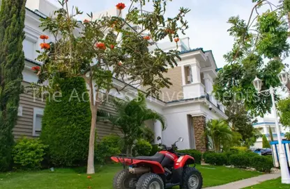 Villa - 4 Bedrooms - 3 Bathrooms for sale in Mountain View iCity - 5th Settlement Compounds - The 5th Settlement - New Cairo City - Cairo