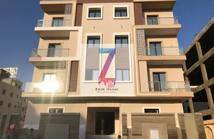 Apartment - 3 Bedrooms - 3 Bathrooms for sale in Bait Alwatan - The 5th Settlement - New Cairo City - Cairo