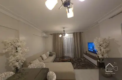 Apartment - 3 Bedrooms - 3 Bathrooms for rent in Retaj - South Investors Area - New Cairo City - Cairo