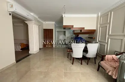 Apartment - 2 Bedrooms - 3 Bathrooms for sale in Villa Square - Fifth Square - The 5th Settlement - New Cairo City - Cairo