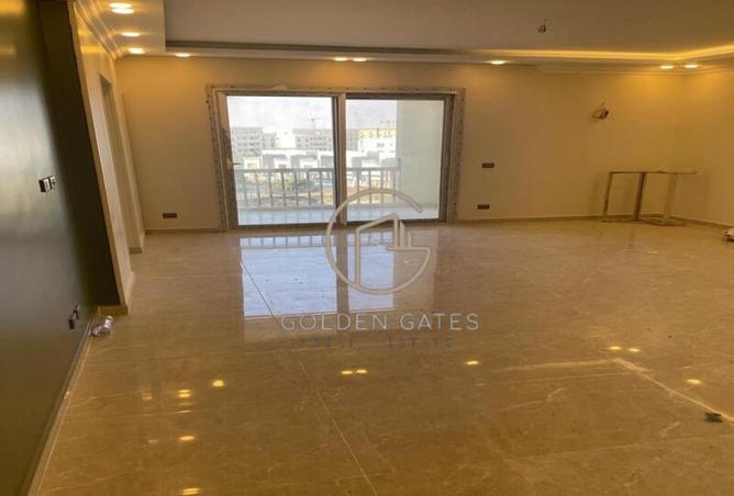 8220451 - Property Image 2