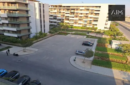 Apartment - 3 Bedrooms - 3 Bathrooms for sale in Al Burouj Compound - El Shorouk Compounds - Shorouk City - Cairo