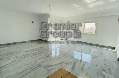 شقة - 3 غرف نوم - 3 حمامات للبيع في شارع 270 - المعادي الجديدة - حي المعادي - القاهرة