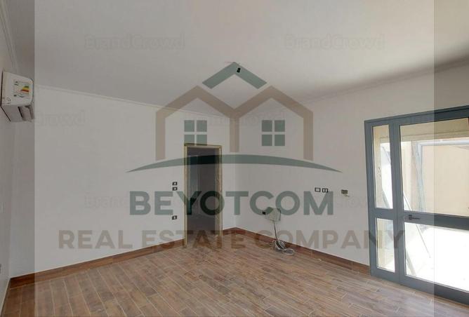 8020748 - Property Image 3