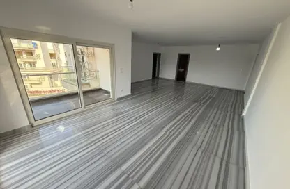 Apartment - 3 Bedrooms - 3 Bathrooms for rent in Mountain View iCity - 5th Settlement Compounds - The 5th Settlement - New Cairo City - Cairo