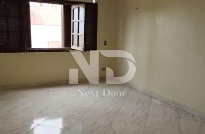 Apartment - 3 Bedrooms - 2 Bathrooms for sale in Abdullah Deraz St. - Ard El Golf - Heliopolis - Masr El Gedida - Cairo