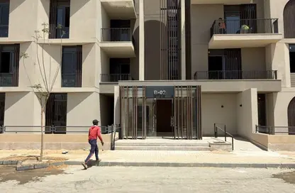 شقة - 3 غرف نوم - 3 حمامات للبيع في كارمل - مدينة زايد الجديدة - الشيخ زايد - الجيزة