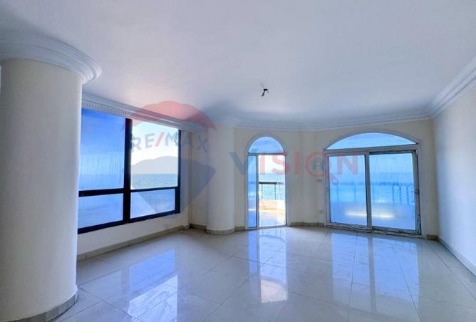 8337469 - Property Image 2