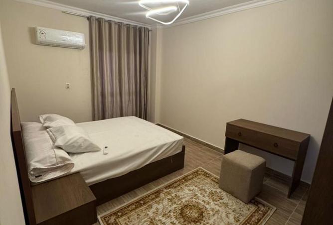 8014177 - Property Image 2