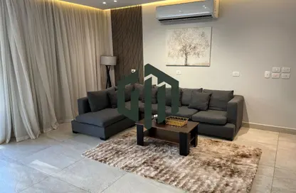 Apartment - 2 Bedrooms - 3 Bathrooms for rent in Lake View Residence - 5th Settlement Compounds - The 5th Settlement - New Cairo City - Cairo