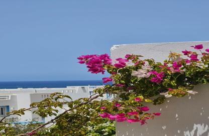 Chalet - 3 Bedrooms - 3 Bathrooms for sale in Mountain View - Ras Al Hekma - North Coast