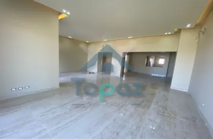 Townhouse - 3 Bedrooms - 3 Bathrooms for rent in New Giza - Cairo Alexandria Desert Road - 6 October City - Giza