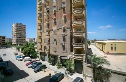 Apartment - 3 Bedrooms - 1 Bathroom for sale in Smouha - Hay Sharq - Alexandria