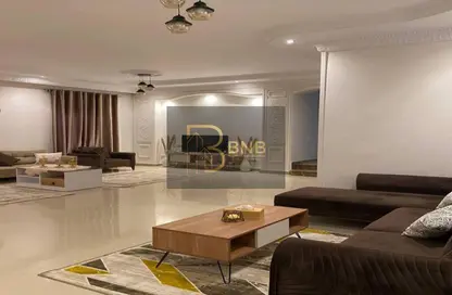 Apartment - 3 Bedrooms - 3 Bathrooms for rent in Area B - Ganoob El Acadimia - New Cairo City - Cairo