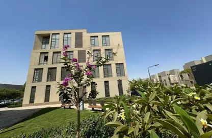 Office Space - Studio - 2 Bathrooms for sale in District 5 - 5th Settlement Compounds - The 5th Settlement - New Cairo City - Cairo