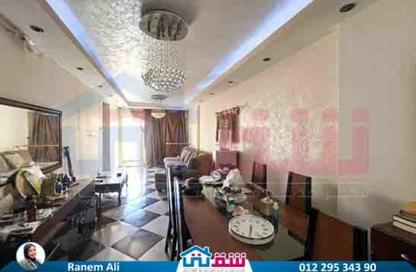 Apartment - 3 Bedrooms - 1 Bathroom for sale in Mahmoud Al Essawy St. - Miami - Hay Awal El Montazah - Alexandria