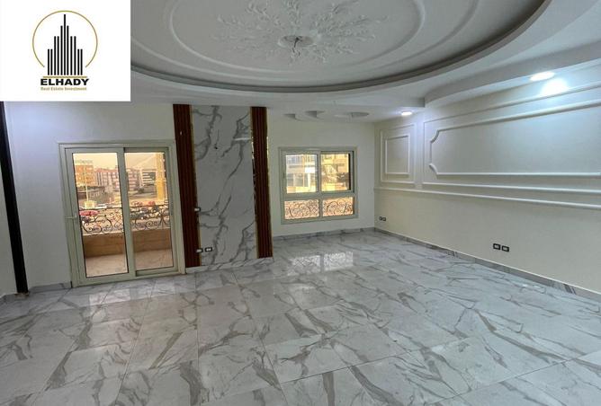 8156606 - Property Main Image