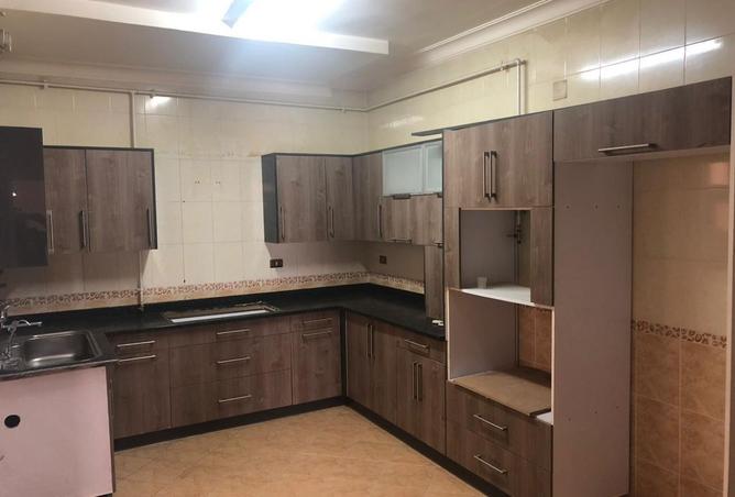 8220259 - Property Image 3