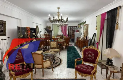 Apartment - 3 Bedrooms - 1 Bathroom for sale in Dr Al Batrawy St. - 1st Zone - Nasr City - Cairo