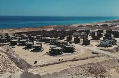 شاليه - 2 غرف نوم - 2 حمامات للبيع في ازها الساحل الشمالي - راس الحكمة - الساحل الشمالي