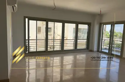 Apartment - 3 Bedrooms - 3 Bathrooms for rent in The Fourteen Golf Residences - Uptown Cairo - Mokattam - Cairo