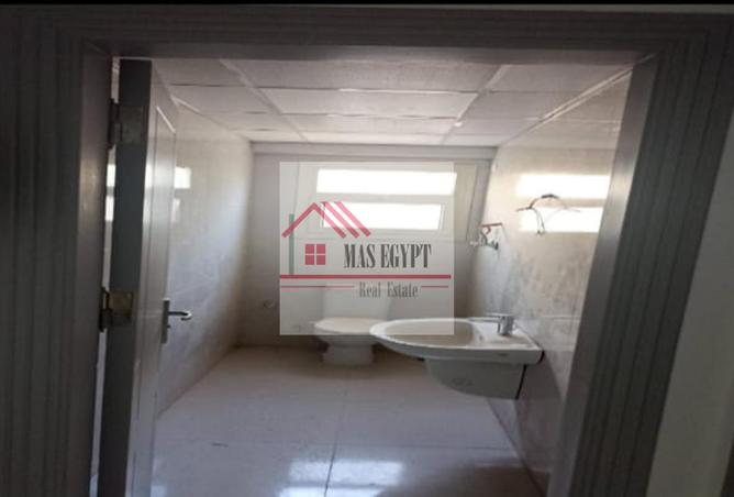 8469476 - Property Image 3