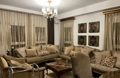 منزل مزدوج - 5 غرف نوم - 4 حمامات للايجار في ميفيدا - كمبوندات التجمع الخامس - التجمع الخامس - مدينة القاهرة الجديدة - القاهرة