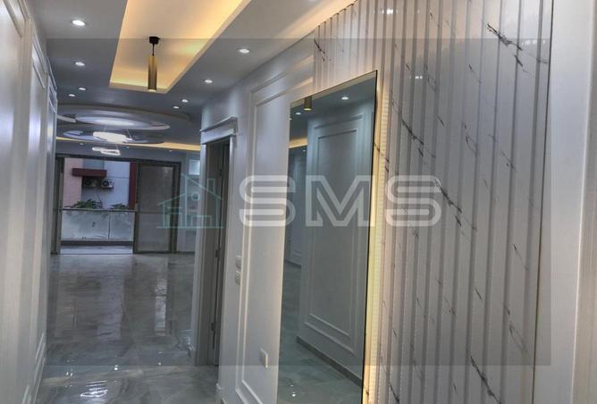 8181098 - Property Image 2