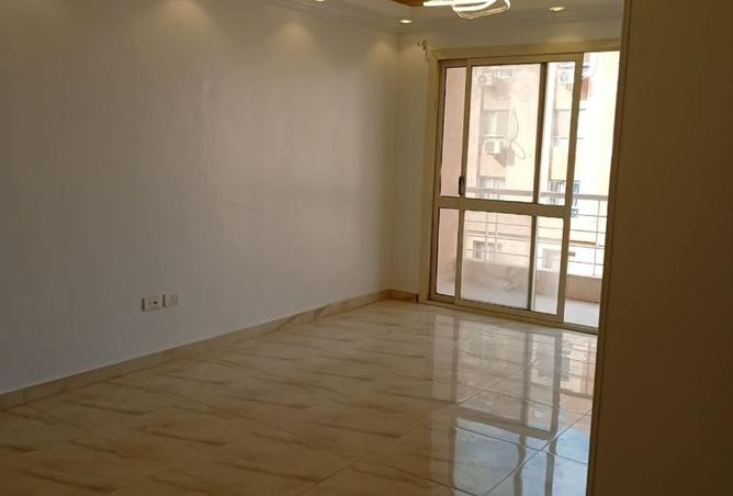 8484422 - Property Image 2