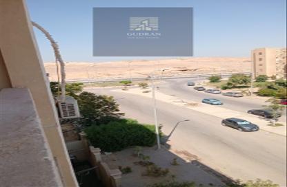 شقة - 3 غرف نوم - 2 حمامات للبيع في الحي السادس عشر - الشيخ زايد - الجيزة