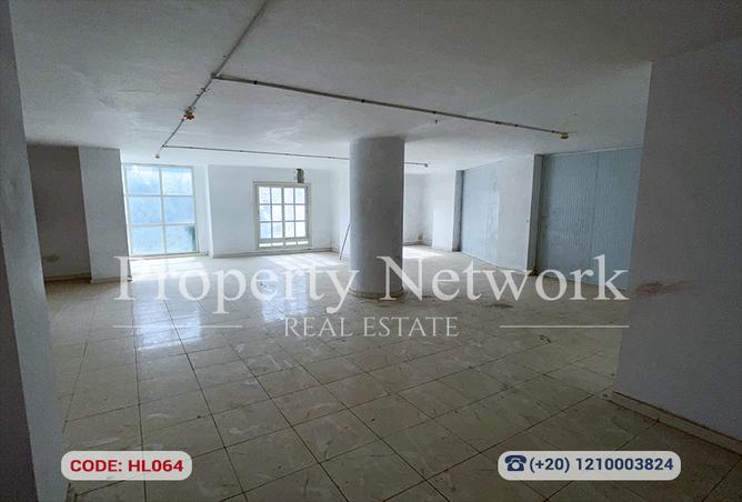 8443681 - Property Image 2