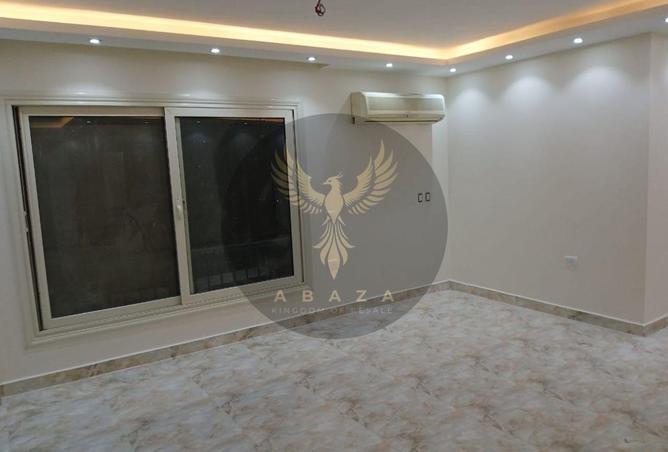 8328472 - Property Image 3