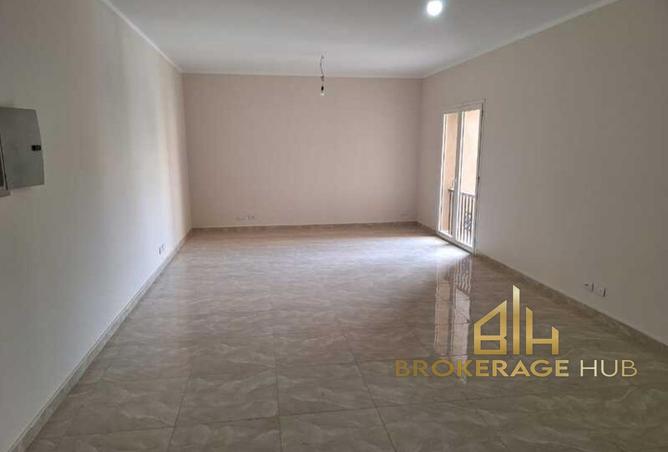 8271726 - Property Image 2