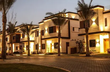 Villa - 4 Bedrooms - 4 Bathrooms for sale in Azzar - 5th Settlement Compounds - The 5th Settlement - New Cairo City - Cairo